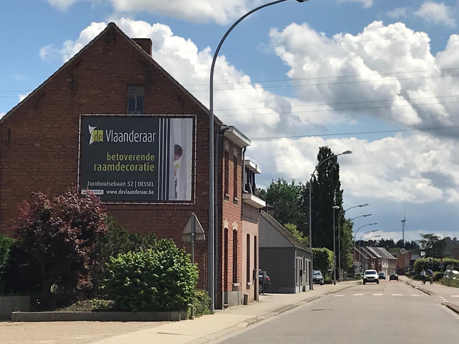 De Vlaanderaar baanaffiche mediacampagne